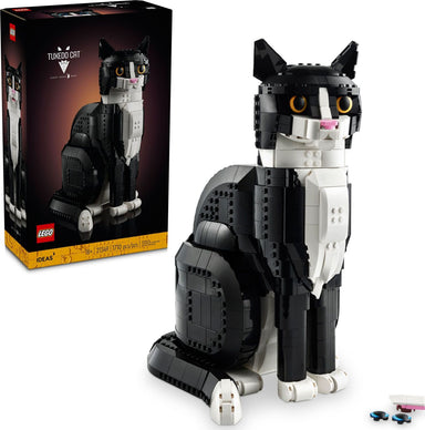 21349 Tuxedo Cat