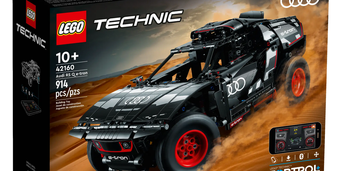 42160 Audi RS Q e-tron — Piccolo Mondo Toys
