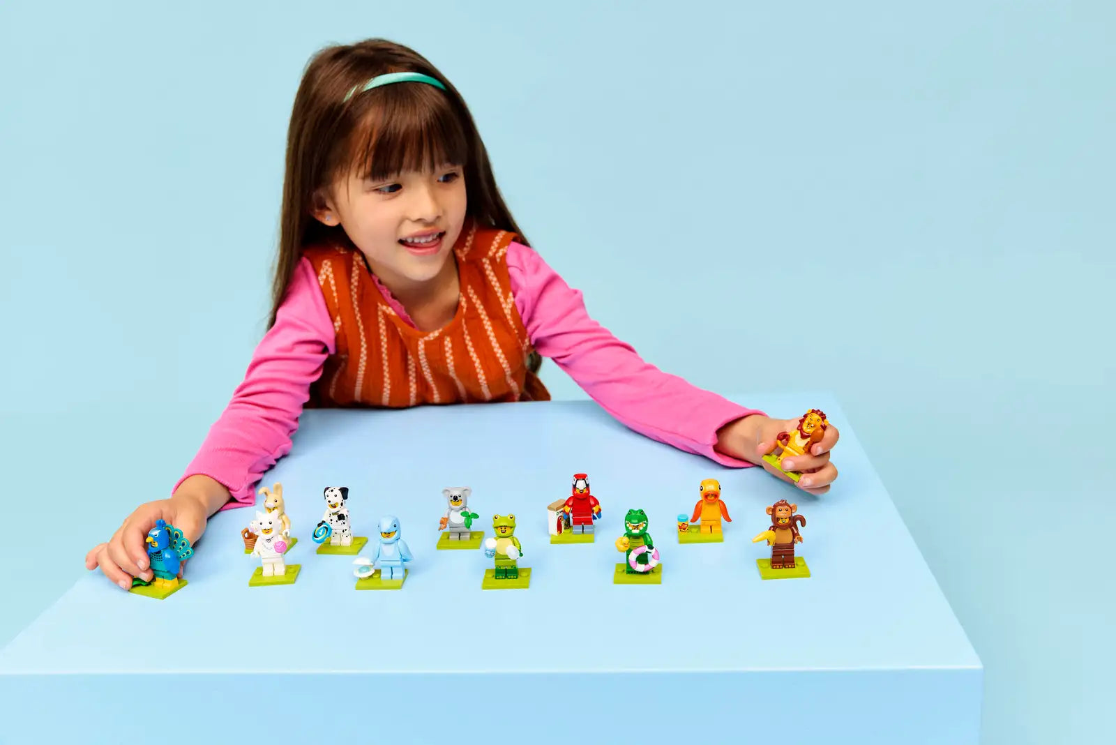 66813 Animals Series 28 6 Pack