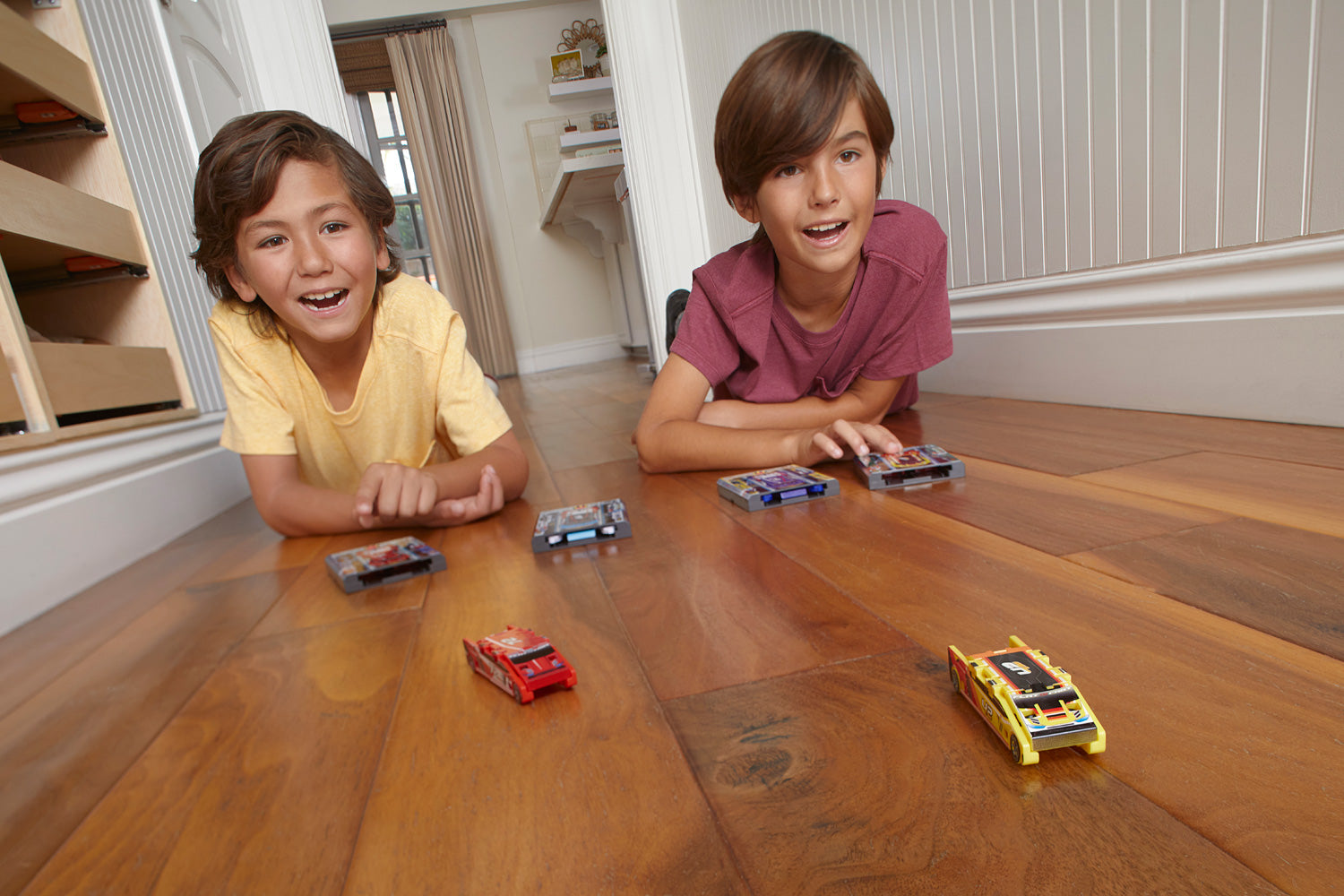 Red Flat 2 Fast Card Racers