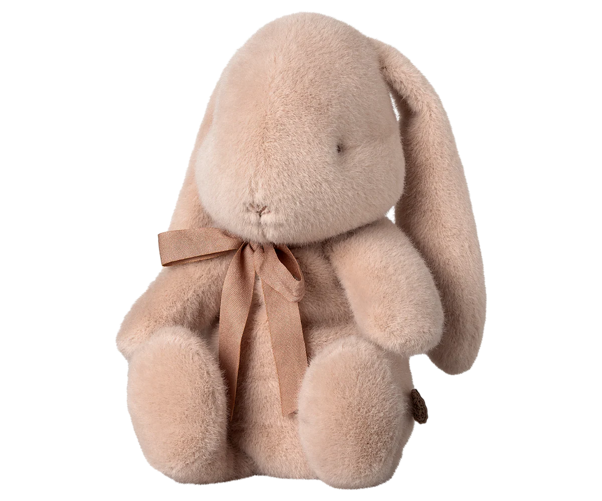 Bunny Plush Small in Light Powder