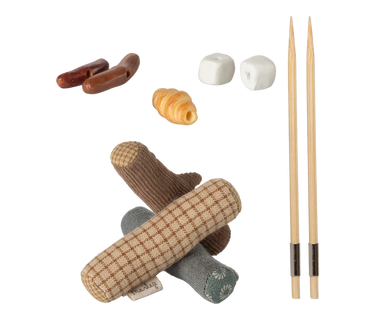 Maileg Bonfire Set for Mouse