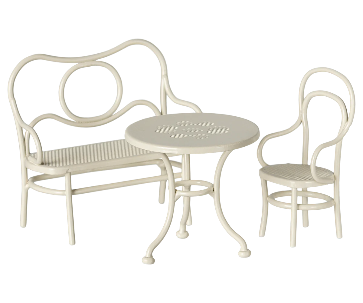 Maileg Café Set for Small Mouse in Off White