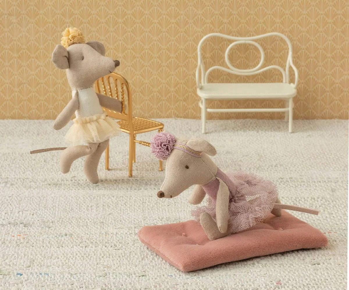 Maileg Little Sister Ballerina Mouse in Off White Tutu