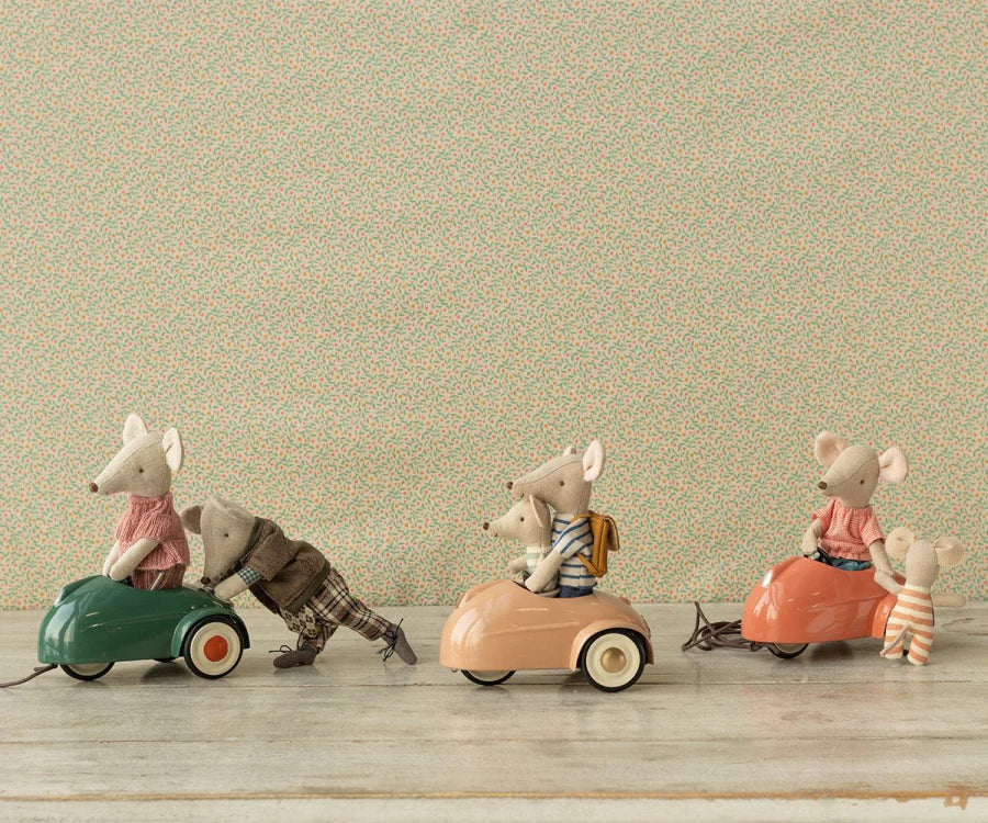 Maileg Mouse Car in Coral