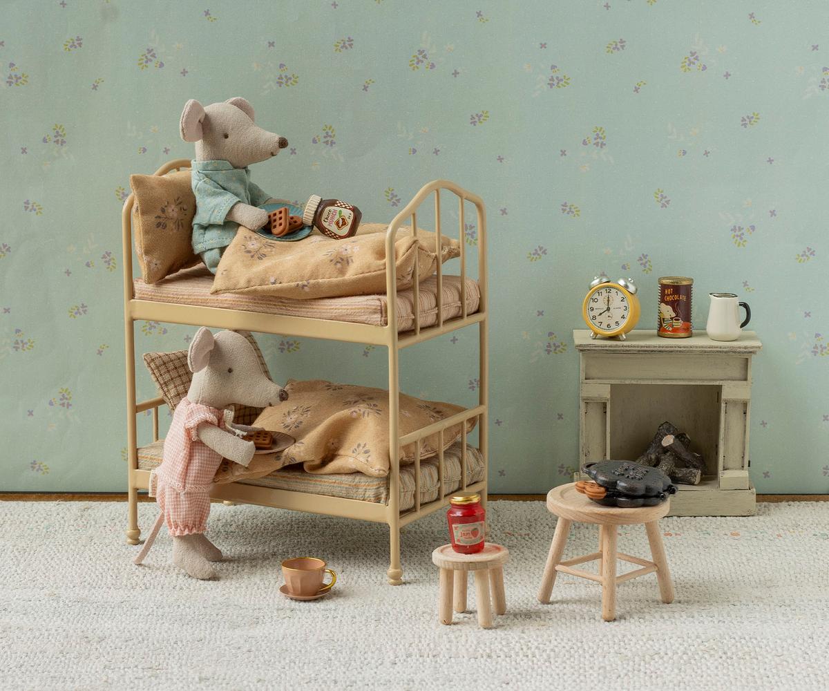 Maileg Wheat Bunk Bed for Mouse