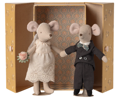 Maileg Mum & Dad Wedding Mice Couple in Box