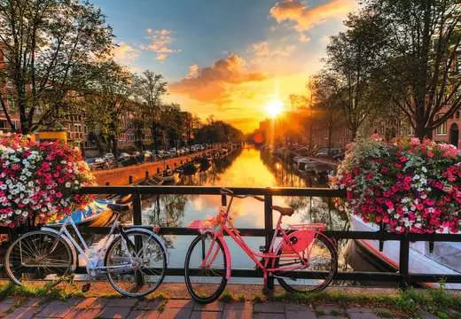 Sunset in Amsterdam 200 pc Puzzle