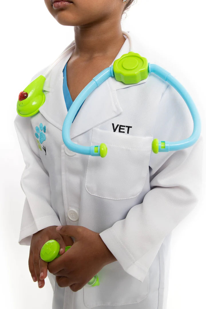 Vet Medium Costume with Accessories Set