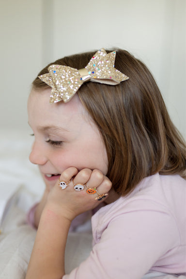 The Great Gold Bow Hair Clip