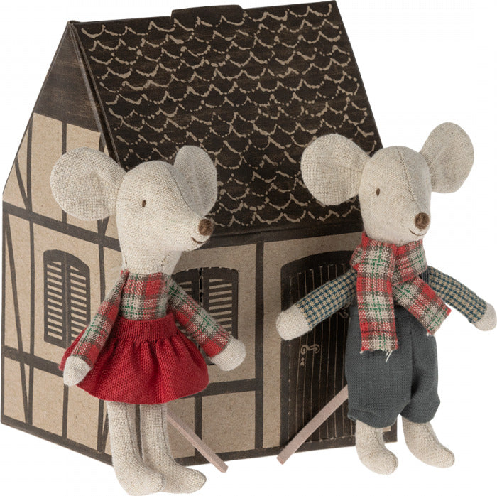Winter Mice Little Brother and Sister in Matchbox
