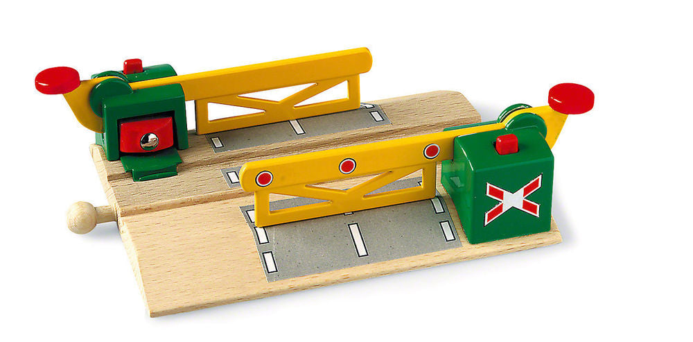 Brio Magnetic Action Crossing