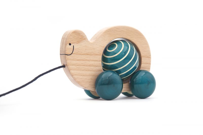 Large Spinning Snail Pull Toy
