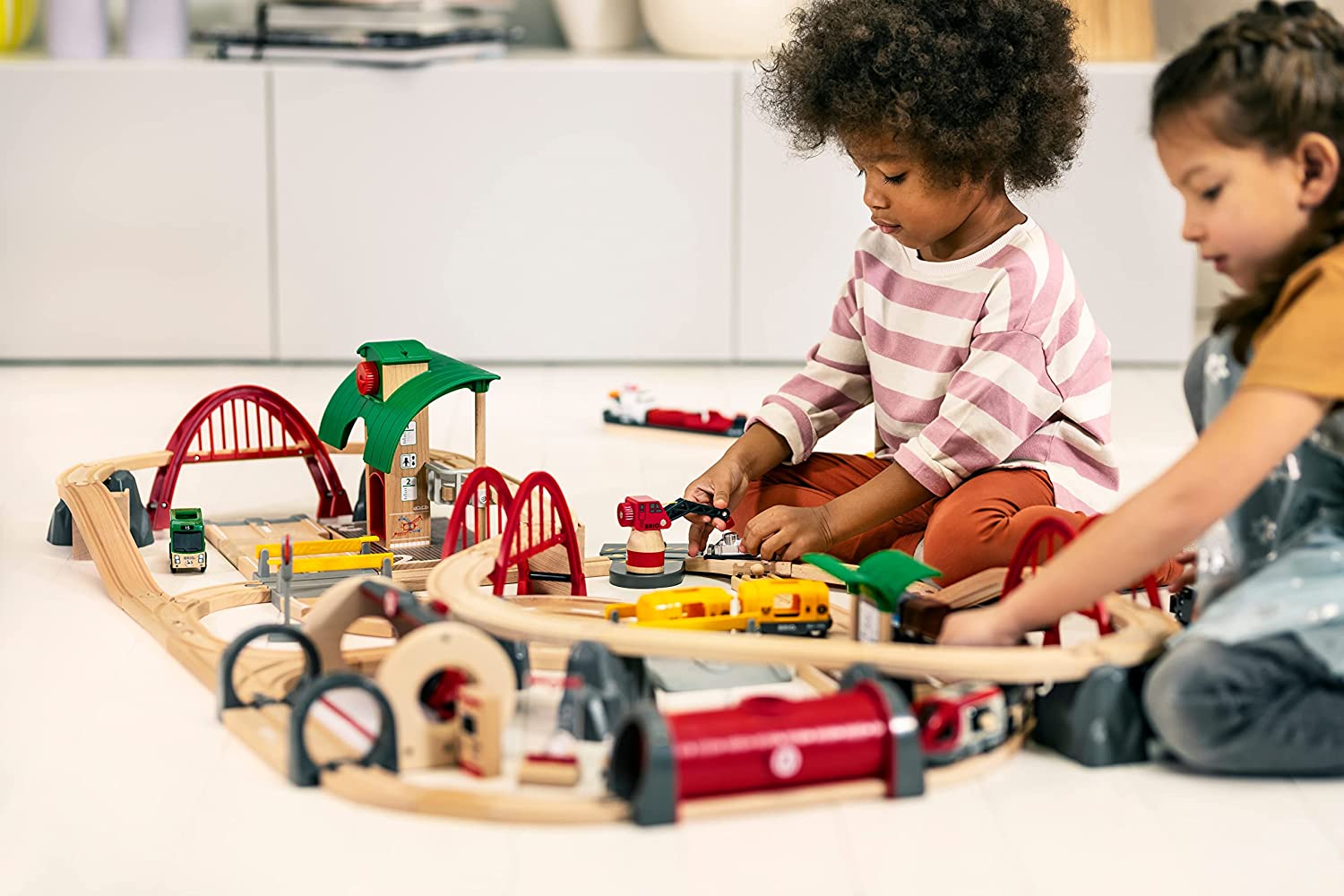 Brio Deluxe Railway Set — Piccolo Mondo Toys