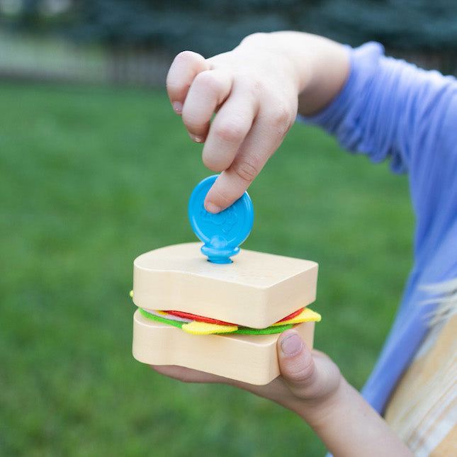 Pretendables Picnic Basket Set